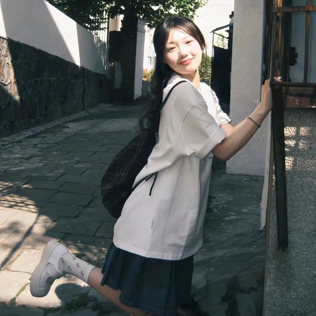 假冒女团